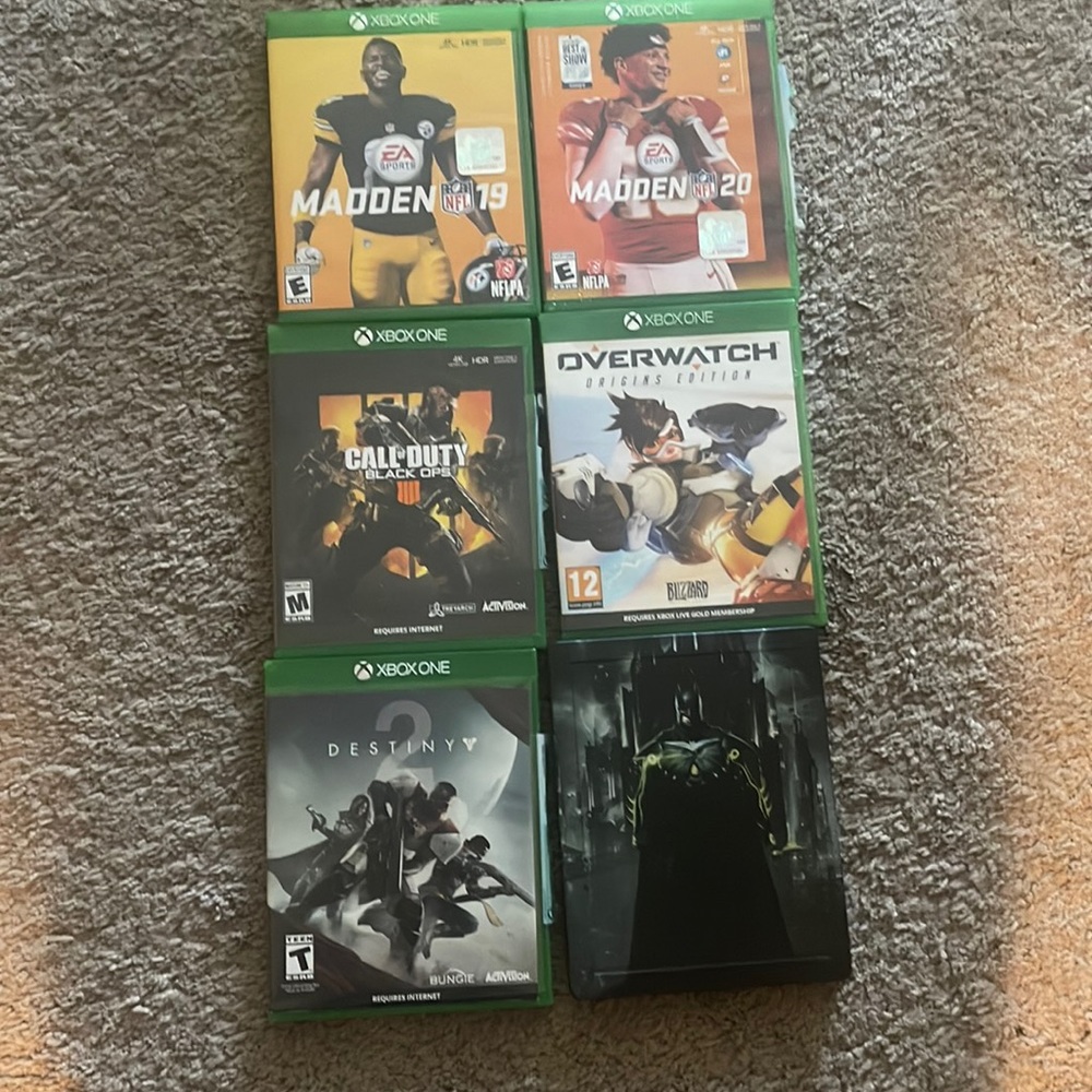 Xbox One variety of games. Maybe played once and have been in their case